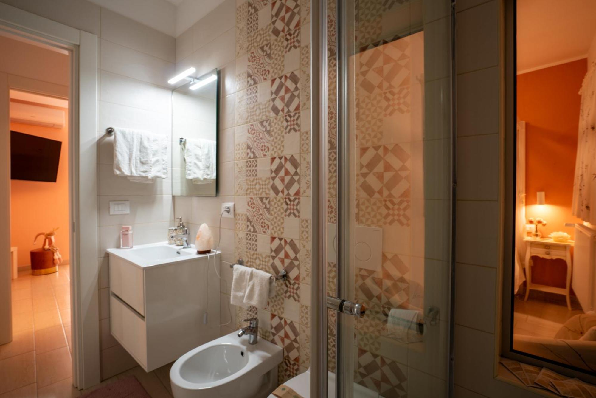 Petali Rosa - Dimora Peonia Villa Polignano a Mare Buitenkant foto